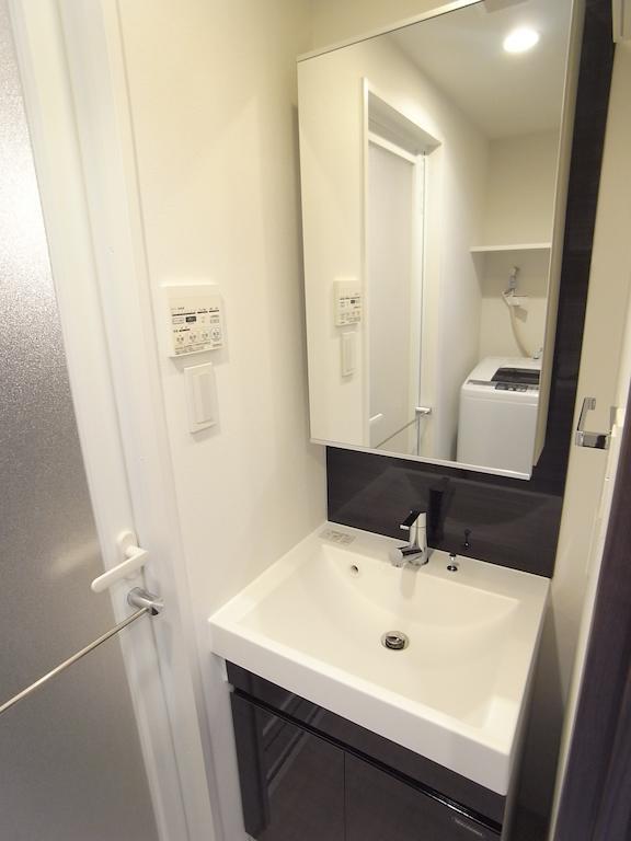 Concieria Shimbashi Crossia Apartamento